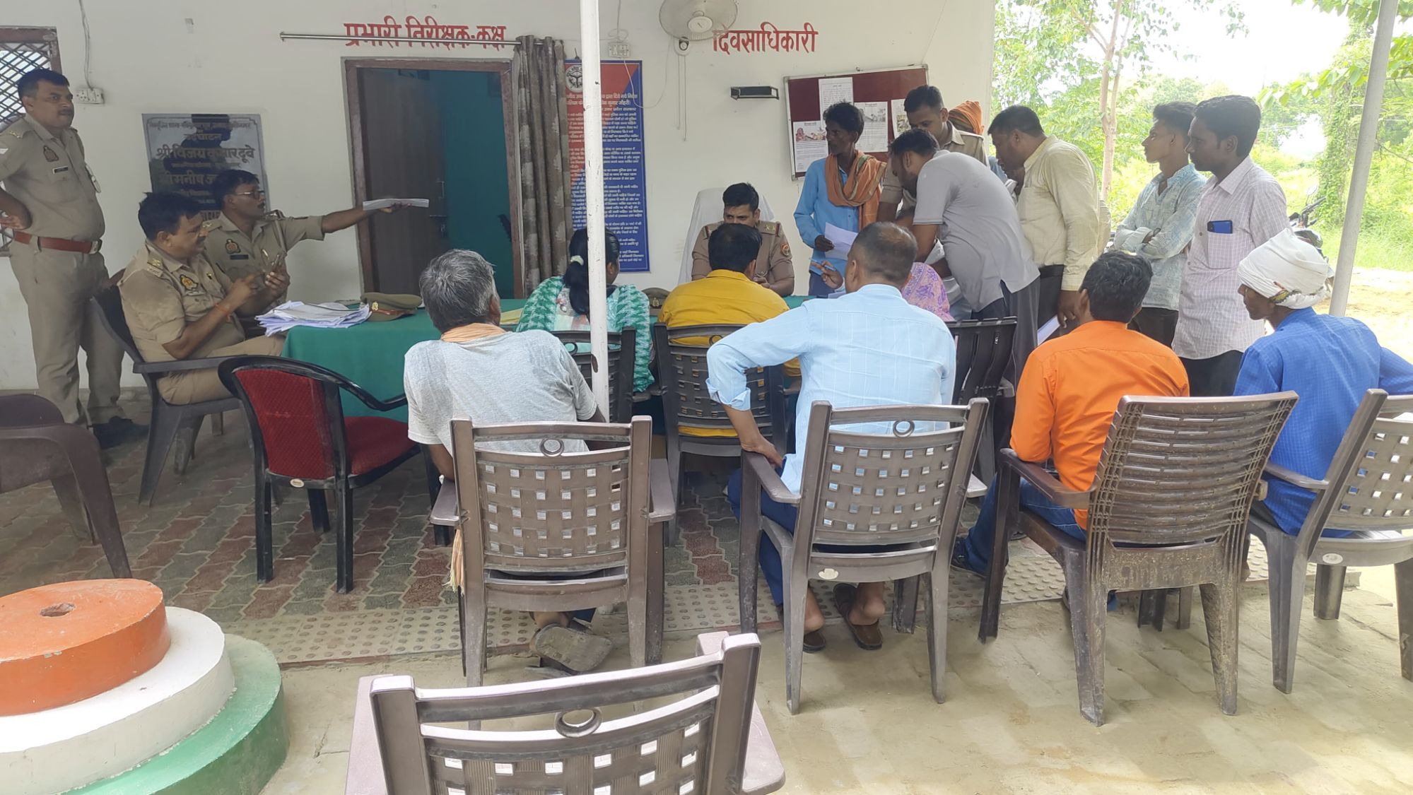थाना दिवस एसओ शरद भारती की अध्यक्षता मे सम्पन्न