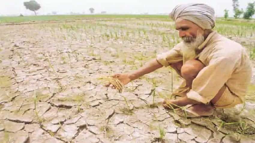 पूर्वांचल में सूखे का संकट: धान की फसलो पर आसमान उगलता आग, किसान बेहाल सरकार  क्यों है चुप?