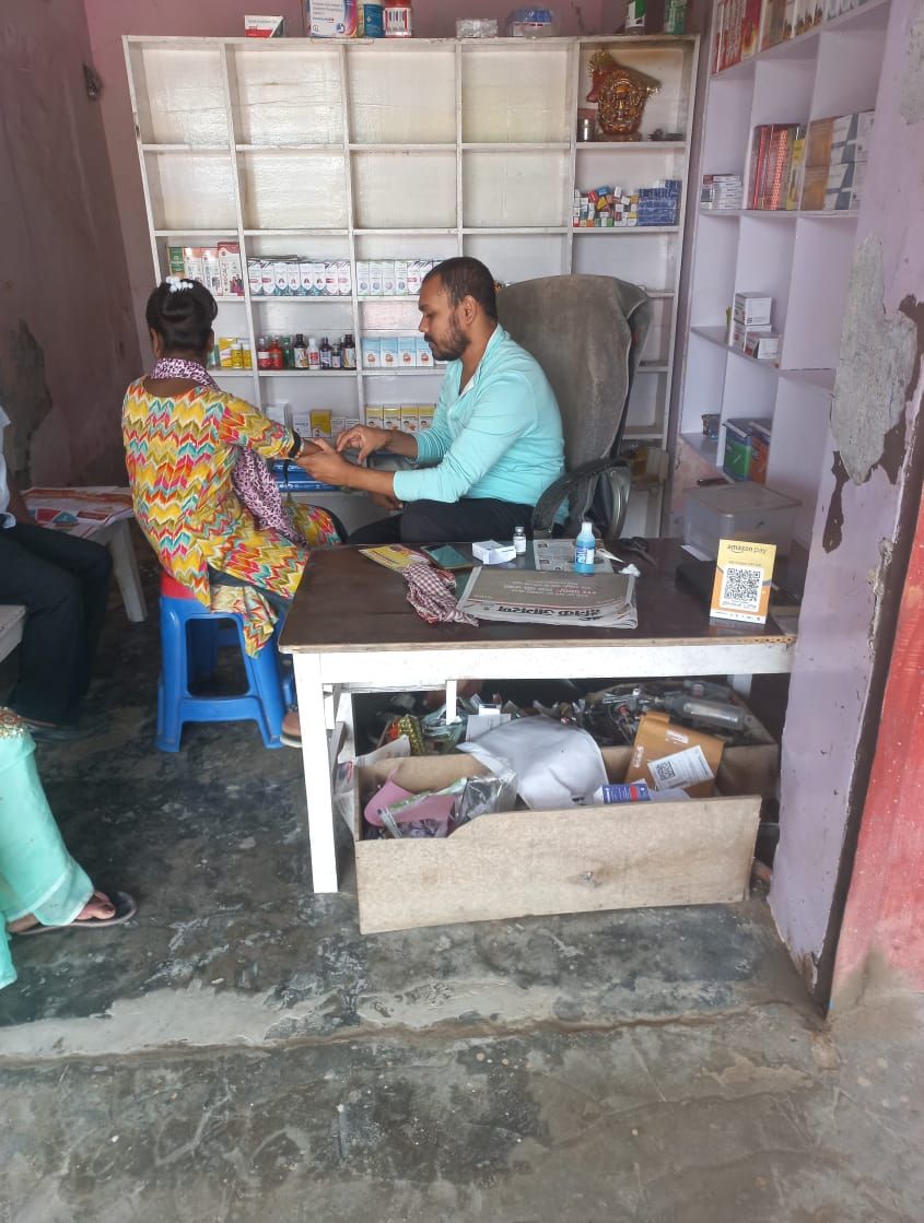 बिना पंजीकरण चिकित्सा सेवा देने के आरोप में डॉ. एस.के. बिश्वास पर जांच की मांग
