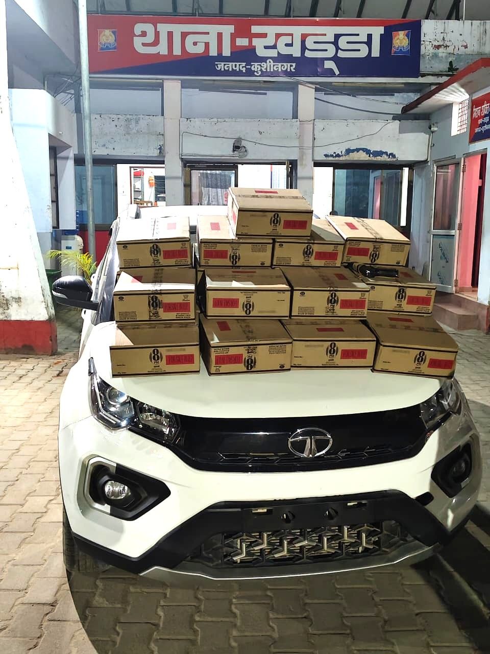 खड्डा पुलिस ने अंतर्राज्यीय अवैध शराब तस्करी गैंग का भंडाफोड़