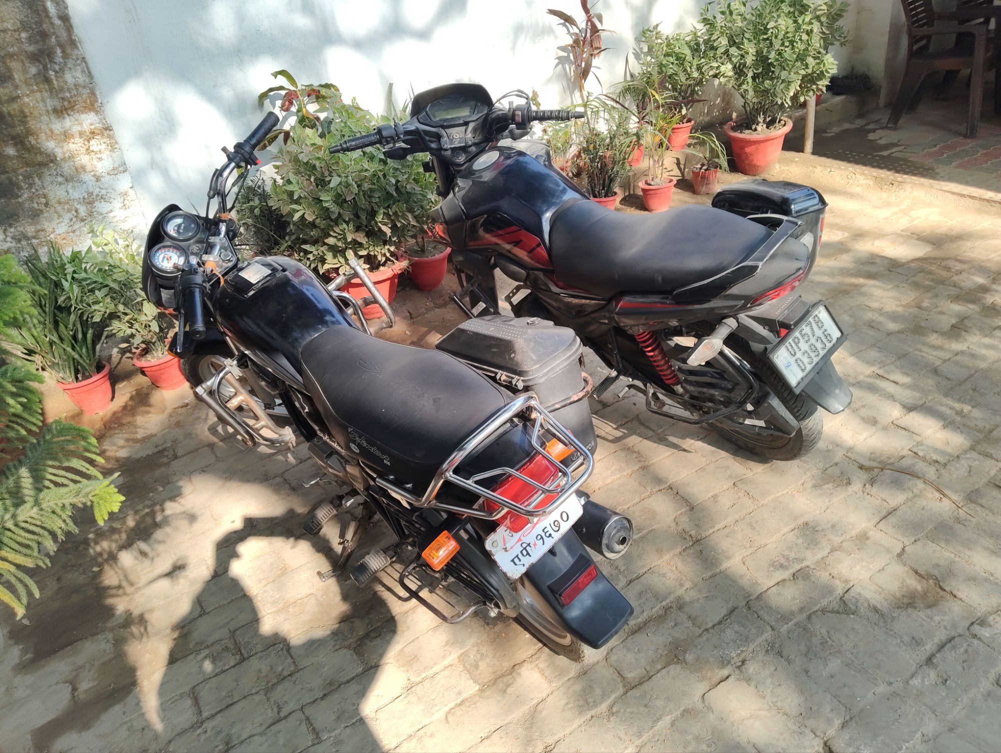 जनता की लापरवाही बनी पुलिस की परेशानी