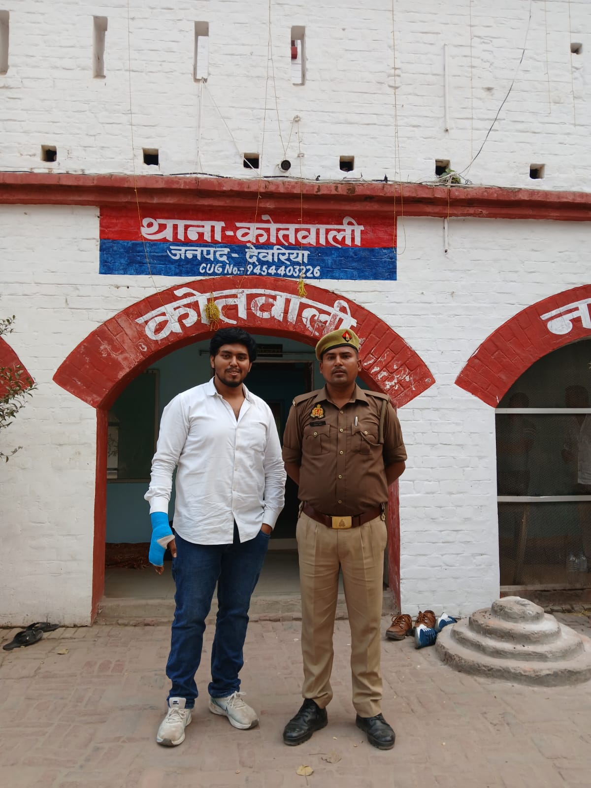 बारात के दौरान सड़क पर आतिशबाजी का वीडियो वायरल, पुलिस ने समझाइश के साथ की कार्रवाई,,