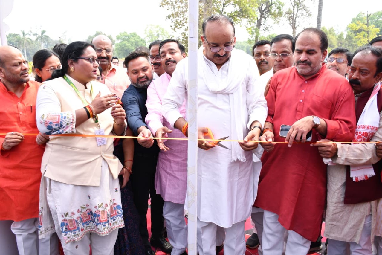 महापरिनिर्वाण स्थली कुशीनगर में तीन दिवसीय अंतरराष्ट्रीय बौद्ध कॉन्क्लेव का भव्य शुभारंभ