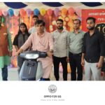 मतलूक छापर, फाजीलनगर स्थित CMD TVS में ऑर्बीटर स्कूटी की भव्य लॉन्चिंग, एक चार्ज में 120 किमी रेंज
