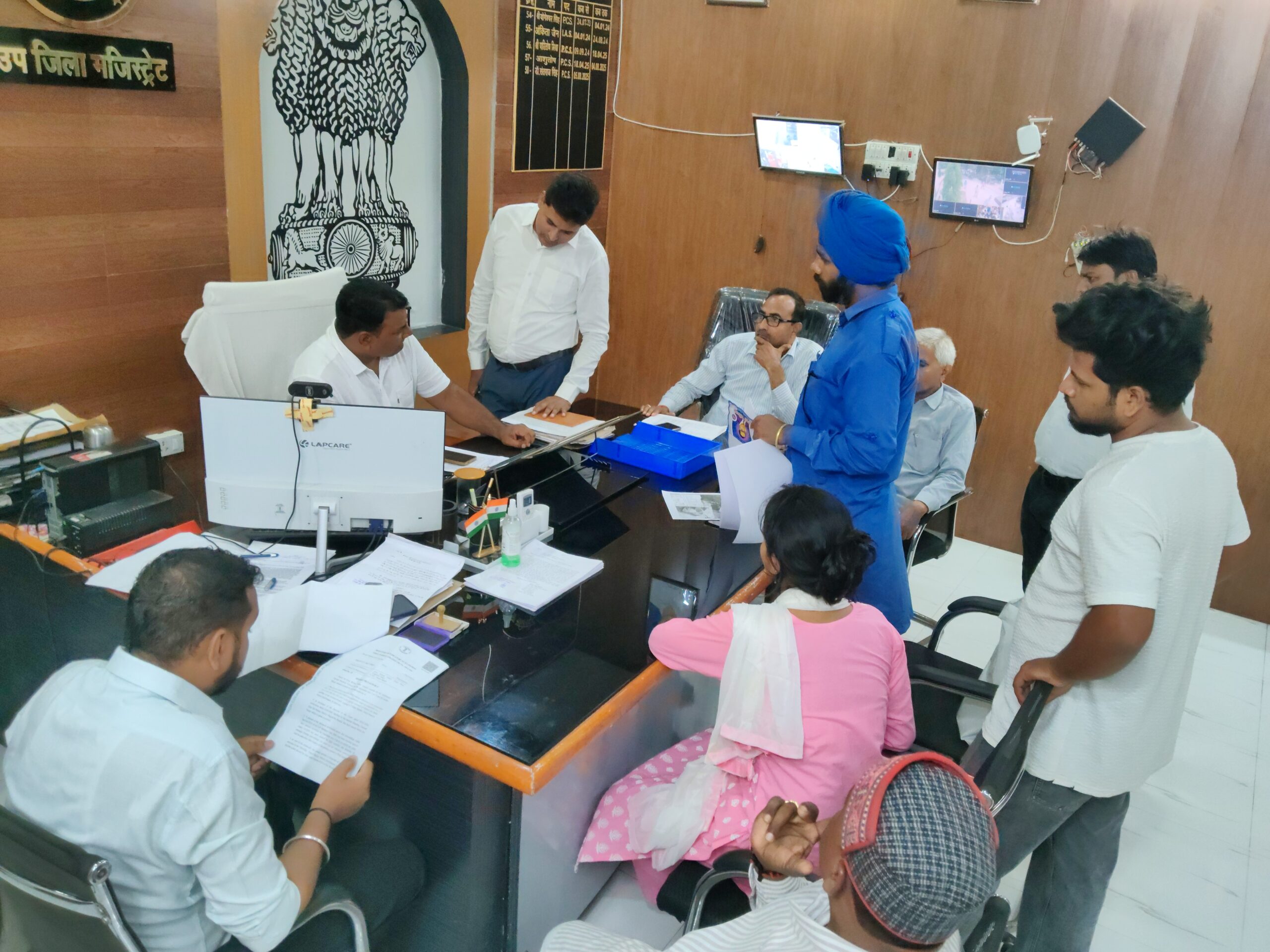 पीड़ितों की समस्याओं के समाधान के लिए संभाली तहसील कसया की कमान : डॉ. संतराज सिंह “बघेल”