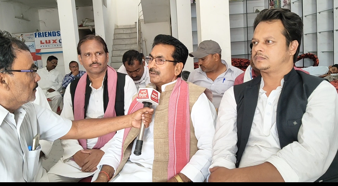 फाजिलनगर उपचुनाव: सपा प्रत्याशी अवधेश सिंह के समर्थन में नेताओं की अपील तेज