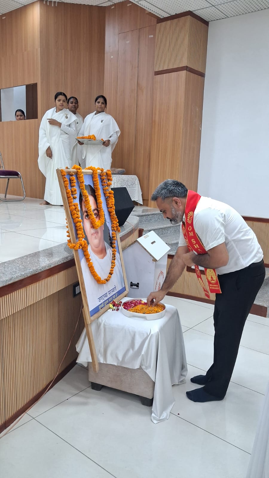 मम्मा दिवस पर ईश्वरीय ज्ञान एवं राजयोग से आत्मिक शांति का संदेश