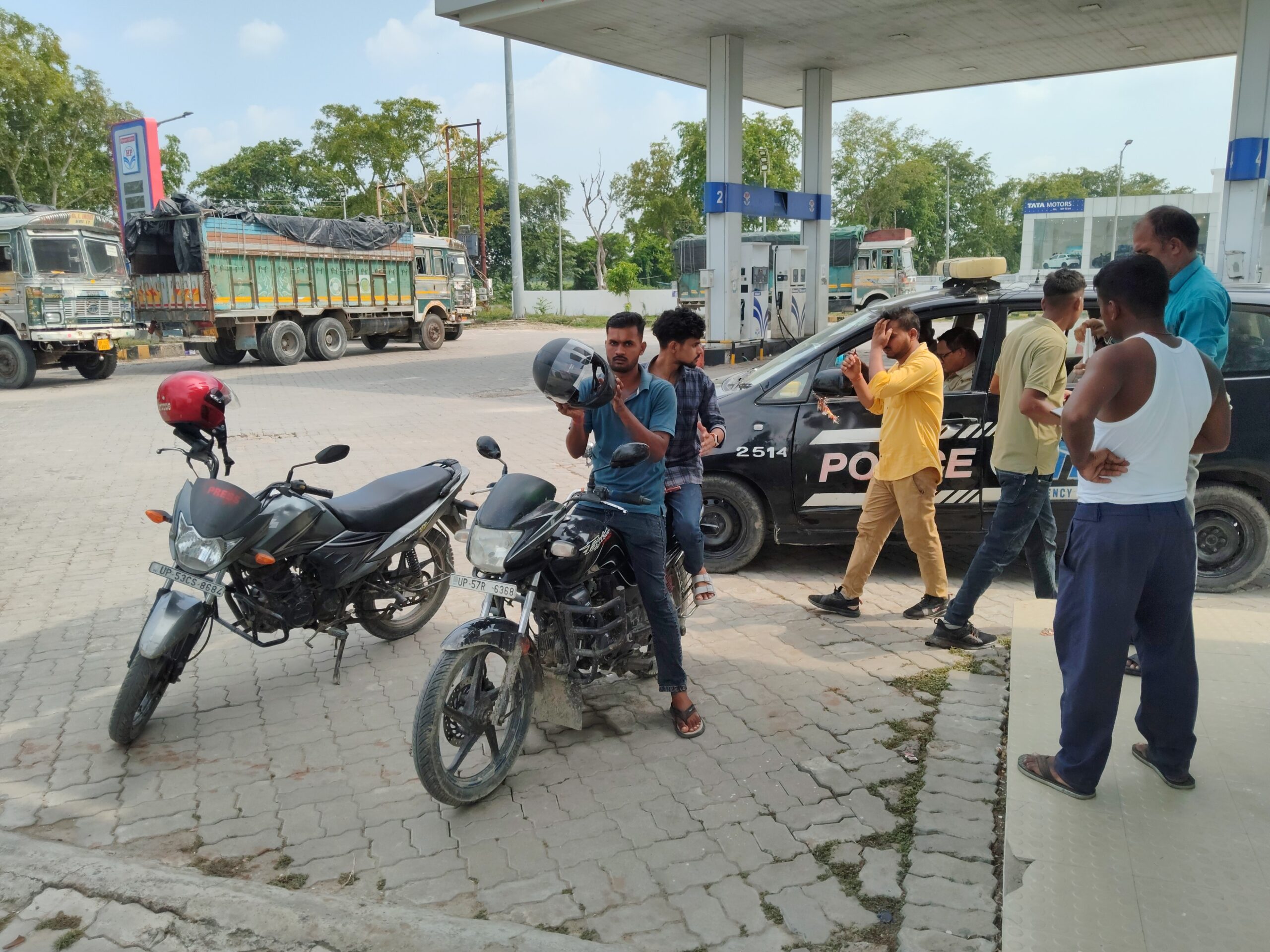 सीसीटीवी जांच में स्पष्ट हुआ पेट्रोल भराने का विवाद, आपसी समझौते से मामला शांत