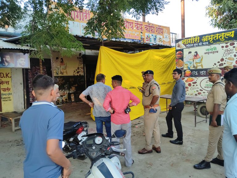 हेतिमपुर में मकान से पटाखा बनाने का आरोप,असलम और उसका साथी गिरफ्तार